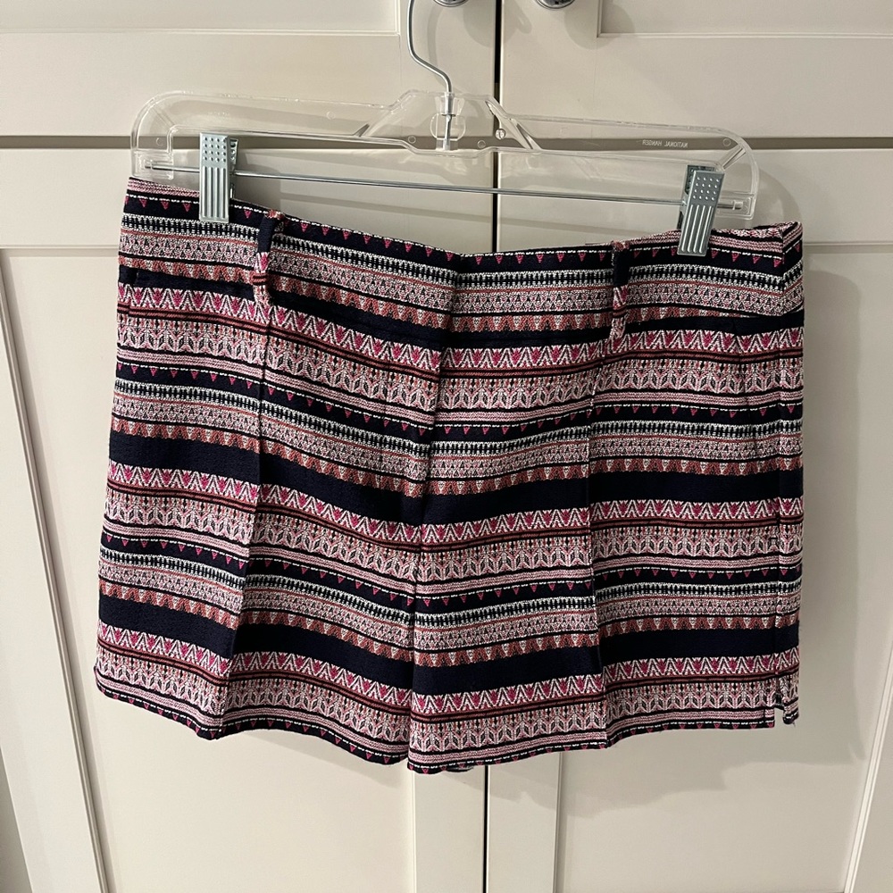 Loft, The Riviera Short, size 6P, NWT